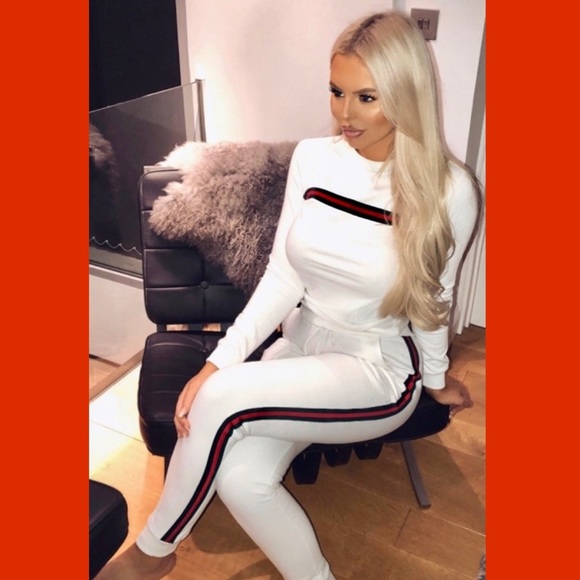 💥LAST ONE!! 💥 Lounge Set with Detail Side Stripe - Picture 2 of 7